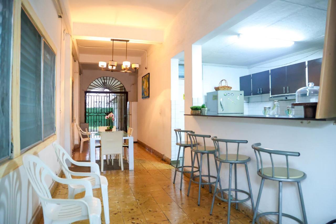 פנמה סיטי Hostal Villa Grande מראה חיצוני תמונה